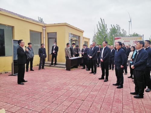 圖為德州市農(nóng)業(yè)灌溉用電價(jià)格改革(寧津)現(xiàn)場(chǎng)會(huì)。王沖/攝