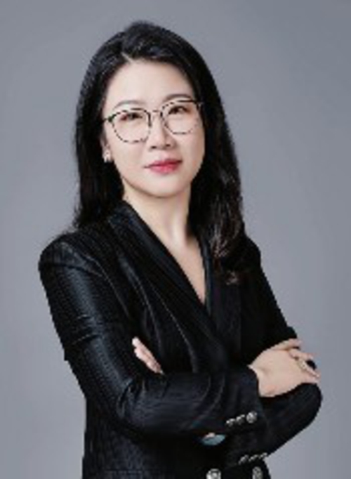 興業證券股份有限公司固定收益業務總部總經理王靜靜