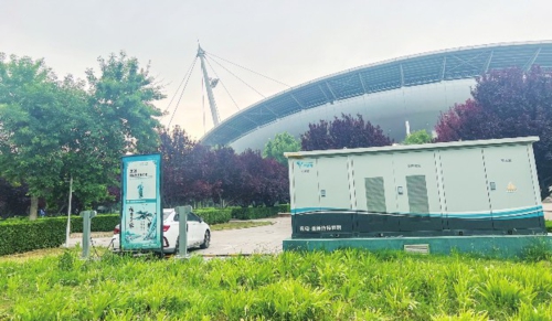 圖為位于山東省壽光市的一處新能源汽車充電樁。本報記者張守營/攝
